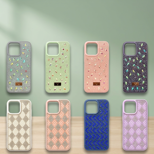 เคสโทรศัพท์มือถือรุ่น 16 Pro สไตล์หรูหรา ประดับกลิตเตอร์เพชร กันกระแทก ผลิตจาก TPU+PC ไม่มีที่จับ - Product Image 3