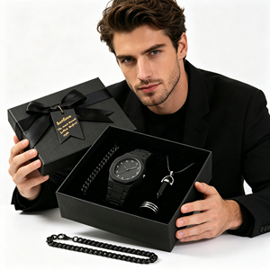 Set Regalo Lunaire da Uomo 5 Pezzi: Orologio Nero, Anello, Bracciale a Catena Cubana, Collana Gotica, Kit Accessori Punk Streetwear <span class=keywords><strong>per</strong></span> <span class=keywords><strong>Lui</strong></span> - Product Image 1