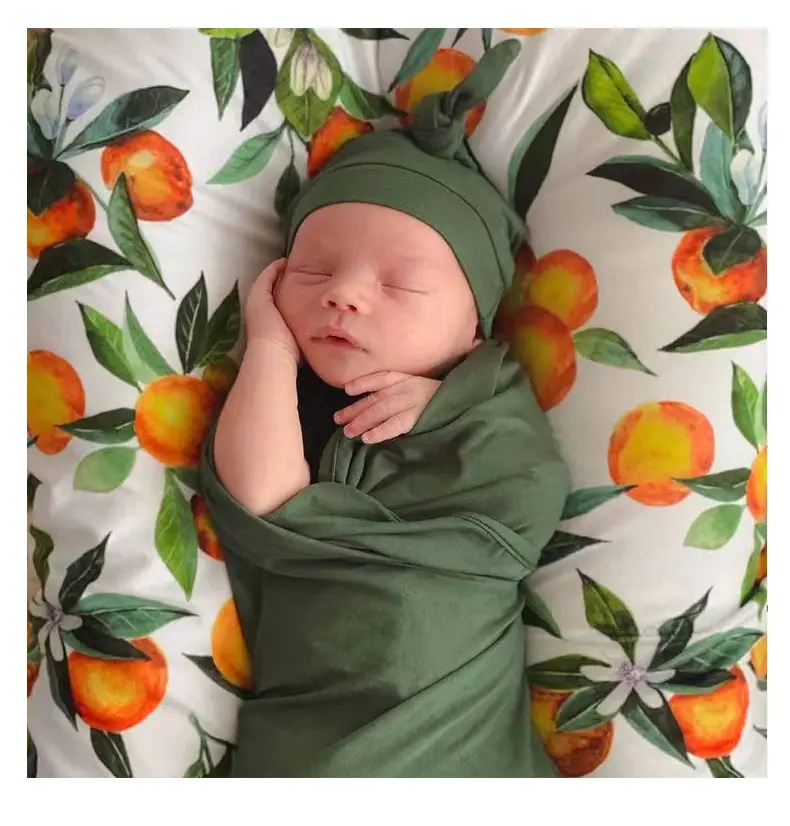 Consegna veloce neonato annodato abito Super morbido setoso neonato manica lunga Sleeper per bambina e ragazzo sacco a pelo con cappello