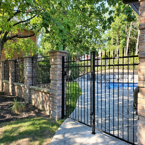 Panel de valla de <span class=keywords><strong>piscina</strong></span> de piquete de aluminio para exteriores de alta calidad, sistema de valla de seguridad galvanizada, sin óxido, presión <span class=keywords><strong>natural</strong></span>, granjas de jardines 3D - Product Image 3