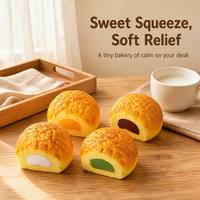 Lot de 4 balles anti-stress en forme de pâtisserie, croquelin réaliste, doux et compressible, en forme de chouette en crème, pour bureau