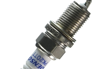 High Quality 4504 <strong>PK20TT</strong> for Denso Laser Iridium Automotive Spark Plug - Product Image 2
