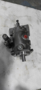 Bomba de Pistones Axiales Hidráulica de Desplazamiento Variable Serie PD, Modelos PD028, PD018, PD045, PD060, PD075, PD140, PD100PS02SRS5AAM0S0000000 - Product Image 6