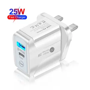 Factory direct sales PD25W portable Travel adapter QC3.0 USB Quick Charger for iPhone xiaomi huawei oppo phones Fast Charger