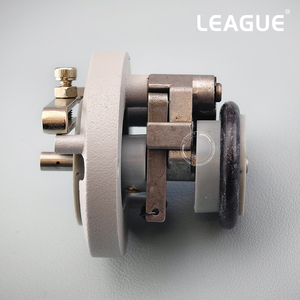 Bobine de <span class=keywords><strong>fil</strong></span> 91-500 250-71 pour <span class=keywords><strong>machine</strong></span> <span class=keywords><strong>à</strong></span> <span class=keywords><strong>coudre</strong></span> <span class=keywords><strong>Pfaff</strong></span> 2542 2545 2546 2521 2235 2231 <span class=keywords><strong>à</strong></span> bras haut et lit cylindrique 91-500250-71 - Product Image 2