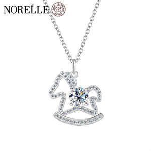 NORELLE <span class=keywords><strong>Bijoux</strong></span> en gros Usine Chine Argent S925 Plaqué Or 18 carats Collier Mignon Cheval Taille Fine Pendentif Moissanite pour Femme - Product Image 1