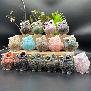 Figurine de hibou en cristal en résine, état de la sculpture à la main en Quartz mélangé directement à l'usine - Product Image 2