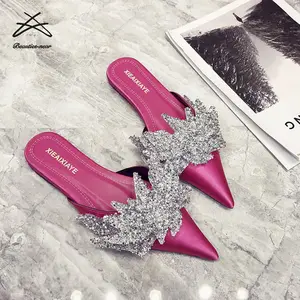 Zapatillas de Mujer Nuevas de Primavera 2022, Mules con Punta Puntiaguda, Zapatos Planos Casuales para Mujer, Sandalias Deslizantes - Product Image 1