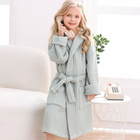 Peignoirs pour enfants en tissu gaufré doux à double couche avec logo personnalisé, col à revers, pour spa