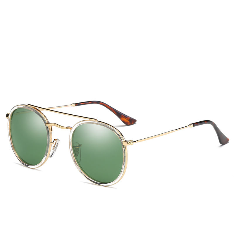 สีเขียว