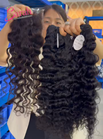 Lots de Cheveux Naturels Bruts en Gros : Cheveux Humains Cambodgiens, Birmans, Vierges Non Traités, 100% Indiens Bouclés, Cheveux Humains Vietnamiens