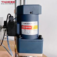 TNDE Machine de capsulage à vis semi-automatique pour bocaux en verre Machine à sceller les bouteilles en verre