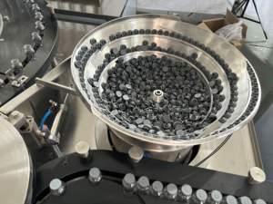 Prix 500 Ml manuel cosmétique injecter crème remplissage époxy 3D <span class=keywords><strong>pas</strong></span> <span class=keywords><strong>cher</strong></span> liquide automatique sirop Gel <span class=keywords><strong>seringue</strong></span> suivi Type Machine de remplissage - Product Image 4