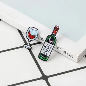 Mini Cute Wine And Wine Glasses Couple Pins Red Wine Bottle cup Brooches Enamel Pin Badge For Lovers Best Friend Pins Brooches