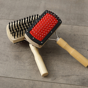 Brosse à poils pour animaux de compagnie double face de haute qualité avec manche en bois pour les animaux à poils longs et courts, peigne de toilettage - Product Image 4