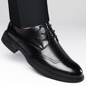 Chaussures habillées Brock Oxfords pour hommes en cuir véritable à bout pointu, à lacets, respirantes, pour mariage printanier - Product Image 4