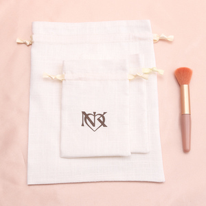 Petits sacs en coton et lin blancs crémeux avec cordon de serrage, sacs cadeaux en lin français pour bijoux - Product Image 3