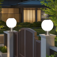 Lumière solaire de poteau de globe de boule d'acier inoxydable pour le pilier de villa de jardin lumière LED imperméable