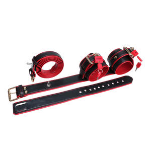 DV9002 Manette per Spalle e Polsi in Pelle Premium, Attrezzatura per Bondage Ideale per Giochi di Ruolo BDSM per Dominanti - Product Image 4