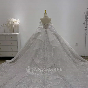 Robe de mariée élégante Lsjj146 en ivoire, style princesse, avec corsage orné de cristaux, appliques en dentelle, grand nœud et longue traîne Jancember - Product Image 2