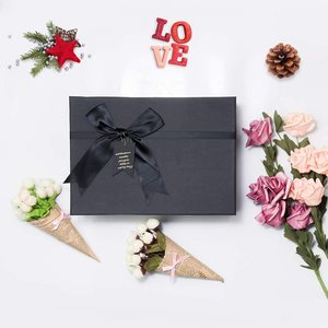 Toptan Özel Renkli Karton Ambalaj Kutuları Kurdele Geri Dönüşümlü Malzemeler Özel Logo Kabartma Sünger Fotoğraf Çerçeveleri - Product Image 5