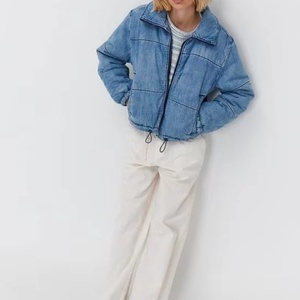 Fashionable High Quality Casual Denim Puffer Jacket with <b>Button</b> Detail Waist-Length Light Wash Custom Logo <b>Jean</b> Jacket for Women - Product Image 4