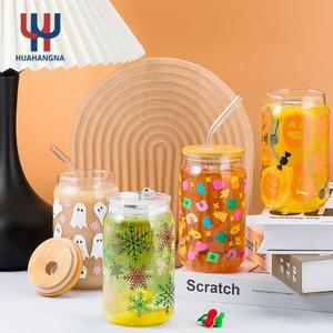 Vasos de Vidrio Transparentes con Impresión UV Personalizada, con Tapa y Pajita, de 12oz y 16oz, en Forma de Cerveza, para Café - Product Image 3