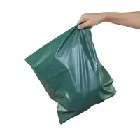 カスタムロゴブラック生分解性メーラー宅配便便堆肥化可能なバッグ衣類封筒メールメーリングバッグ