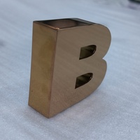 Conception personnalisée gratuite de logos en lettres 3D miroir, petites enseignes décoratives extérieures pour entreprises, lettres pour voiture