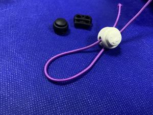 Pince à bascule sans nickel <span class=keywords><strong>de</strong></span> couleurs personnalisées Serrure à cordon/Bascule <span class=keywords><strong>de</strong></span> cordon élastique/Bouchon <span class=keywords><strong>de</strong></span> cordon <span class=keywords><strong>de</strong></span> tirage - Product Image 2