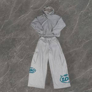 Conjunto Deportivo para Hombre con Sudadera Holgada de Algodón Grueso y Pantalones Deportivos, con Bolsillos Laterales y Hombros Caídos - Product Image 3