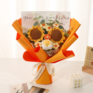 Bouquet de fleurs artificielles au crochet en forme de tournesol et de rose, fait main, pour cadeaux de la Saint-Valentin (vente en gros) - Product Image 4