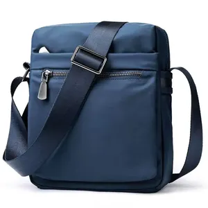 Men Women Custom Shoulder Bag Zipper Adjustable Strap Shoulder Bag Nylon Custom Logo Water-proof Sling Crossbody Chest Bag