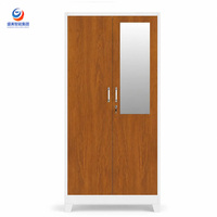 Armoire Portable et Armoire Coulissante Moderne avec Organisateur de Vêtements - Légère, Idéale pour la Location et l'Utilisation en Dortoir