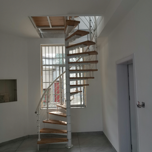 Proveedor de Fábrica en China: Escaleras Interiores en Espiral Modernas de <span class=keywords><strong>Hierro</strong></span> Fundido y <span class=keywords><strong>Hierro</strong></span> Forjado - Product Image 2