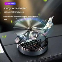 Vente en gros usine : Diffuseur de parfum solaire rotatif en forme d'avion pour voiture, accessoires et fournitures automobiles