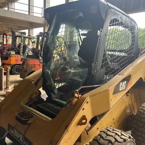 Chargeuse compacte sur pneus Caterpillar 246C d'occasion, jaune - Product Image 4