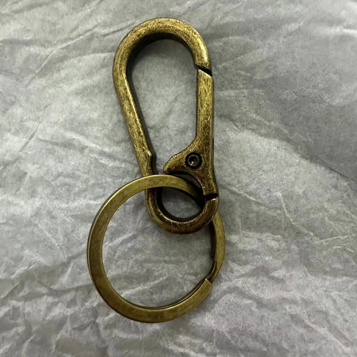 Porte-clés en bronze