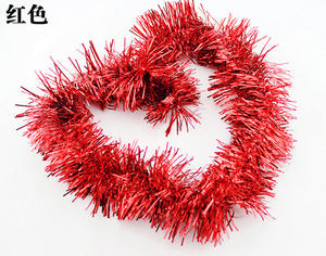 พวงดอกไม้ประดับดิ้นยาว9ซม. 2เมตรวัสดุตกแต่งเทศกาลคริสต์มาสสีดอกไม้อลิซาริน - Product Image 3