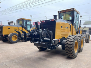 Niveleuse à moteur STG210C-8S (WEICHAI) <span class=keywords><strong>de</strong></span> 16,2 tonnes <span class=keywords><strong>de</strong></span> poids opérationnel, moteur haute puissance et haute capacité <span class=keywords><strong>de</strong></span> charge - Product Image 6