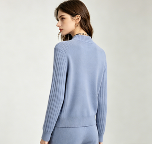 <span class=keywords><strong>Cardigan</strong></span> a Coste Blu Chiaro |   Maglione da <span class=keywords><strong>Donna</strong></span> con Collo Alto e Vestibilità Slim con Logo Personalizzato Ricamato - Product Image 3