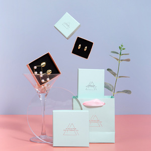 Cajas de Joyería de Papel Económicas al por Mayor, con Logotipo Personalizado de Lujo, para Pulseras y Collares, Empaque para Joyas - Product Image 3