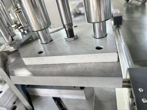 Máquina de Soldadura de Dos Cabezas para Puertas y Ventanas de PVC, Máquina para Fabricar Puertas y Ventanas de PVC - Product Image 3