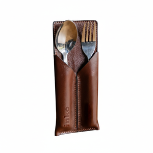 Juego de Cubiertos de Acero Inoxidable Dorado con Porta Cubiertos de Cuero, Cubertería, Cuchillo, Tenedor y Cuchara Dorados - Product Image 1