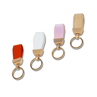 Porte-clés en cuir gaufré de luxe pour clés de voiture de luxe avec design personnalisé et détails en feuille d'argent Cadeau