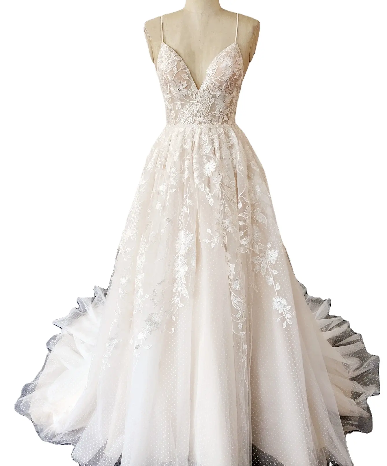 Wedding dress A Line Appliques V Neck Tulle Plus Size Beach Bridal Gowns Cheap Wedding Dress Custom Made