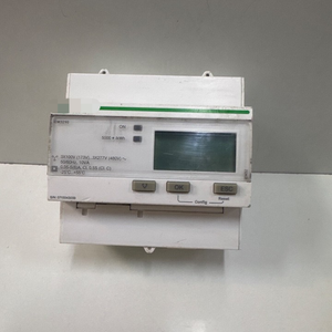 Nouveau et original A9MEM3210 Compteur d'énergie numérique triphasé Produits d'automatisation Contrôleur logique programmable PLC - Product Image 1