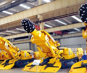 Máy khoan giếng sâu thủy lực quay kiểu Roadheader dùng trong khai thác than với động cơ bơm bánh răng, động cơ, bạc đạn, các bộ phận cốt lõi - Product Image 3