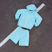 Ensemble de survêtements de jogging légers personnalisés en gros – Veste coupe-vent et short pour homme, séchage rapide, en nylon, avec fermeture éclair, pour la course à pied