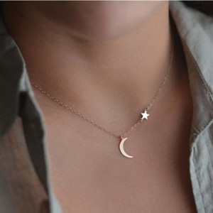La migliore vendita collana a catena semplice collana con ciondolo stella e luna per donna - Product Image 3